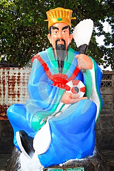 Ju Kua Lieng god statue