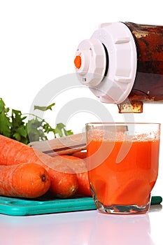 Juice extractor and carrot