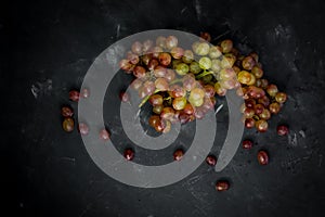 Juicy red-green grapes