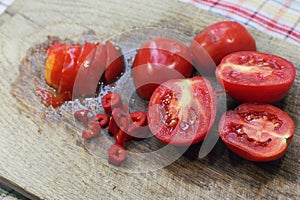 Juicy sliced tomatoes