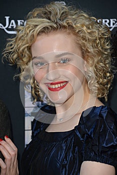 Julia Garner