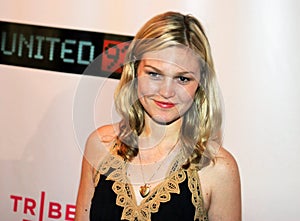 Julia Stiles
