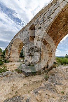 The Julien bridge, a Roman bridge in the Luberon