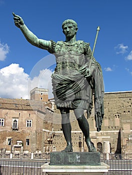 Julius Caesar Statue photo