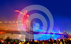 July 4th 2014 fireworks Brooklyn bridge Manhattan