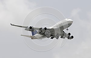Jumbo jet photo