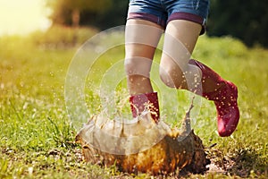 Jumping in puddle