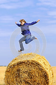 Jumping up on straw roll