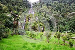 Colombian waterfall photo