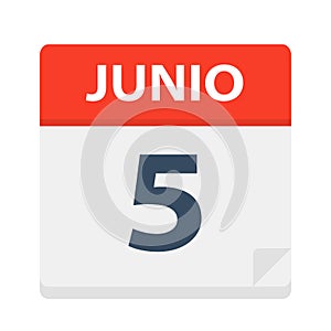 Junio 5 - Calendar Icon - June 5. Vector illustration of Spanish Calendar Leaf photo