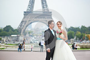 Just married couple in Paris near the Eiffel tower