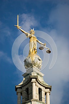 Justice statue, Old Bailey photo