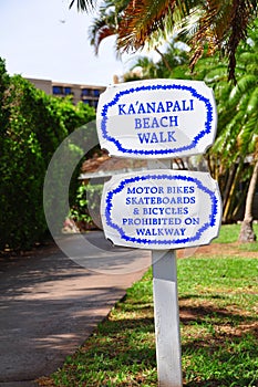 Kaanapali beach boardwalk
