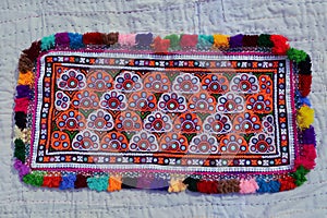 kachchh embroidery,kutch art embroidery,decorations kutch art,beautiful view of embroidery,colorful ahir bharat