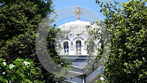 KadÄ±kÃ¶y also attaches importance to churches and places of worship of all religions in Turkey.