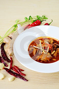 Kaeng Hung Ley Moo pork curry