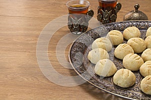 Kahk El Eid -  Cookies of Eid El Fitr with red tea