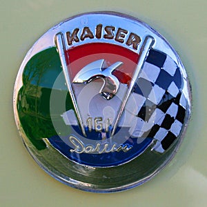 Kaiser Darrin Chrome Badge
