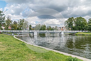 Belyy bridge on Upper Pond