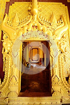 Kambawzathardi Golden Palace door