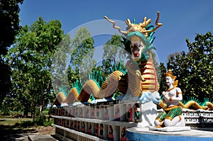 Kanchanaburi, Thailand: Dragon at Temple