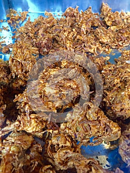 Kanda bhaji or Onion Pakoda