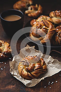 Kanelbullar, swedish cinnamon and cardamon buns