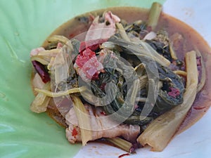 Kang Om A savoury thick soup made from spices and vegetables with your choice of meat