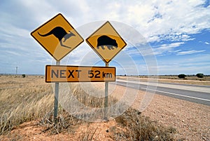 Kangaroo, wombat warning sign Australia