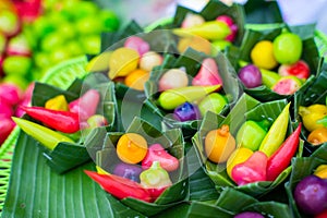 Kanom Look choup-fruit shaped mung beans