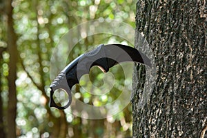 Karambit / Knife combat .