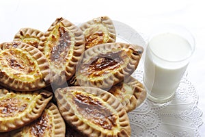 Karelian and Finnish cakes with potatoes