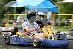 Kart overtaking