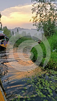 Kashmir dal lake boating channel