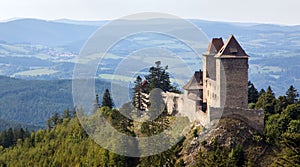 Kasperk Castle, a stone medieval castle photo