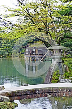 Kasumigaike Pond and Kotoji Toro Lantern inside Kenrokuen Garden