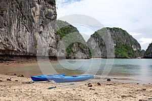 Kayaks in ha long bay