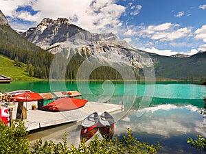 Canadian Rockies Scenic Emerald Lake Kayaks