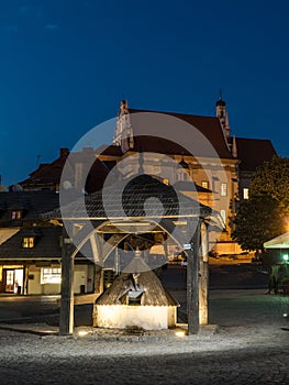 Kazimierz Dolny town square by night