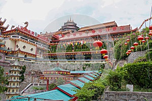 Kek lok si 1, Malaysia