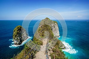 Kelingking Beach or T-Rex Bay, Nusa Penida Island, Bali photo