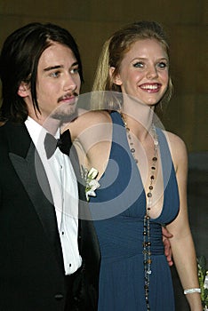 Kelli Garner,Lou Pucci