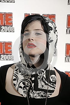 Kelly Osborne on the red carpet.