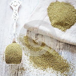 Kelp (algae) green powder