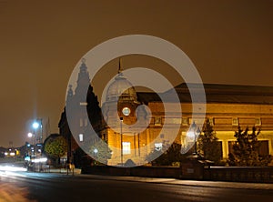 Kelvin Hall and night traffic