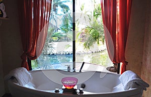 Kenya: Mara Spa at Diani Reef Resort Hotel in Mombasa