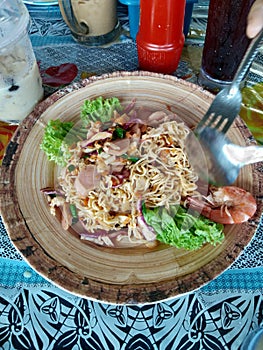 Kerabu Maggi Salad