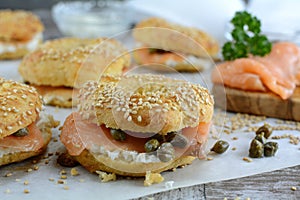 Keto Bagels with Cream Cheese, Smoked Salmon and Capers