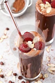 keto friendly almond chocolate smoothie with raspberries