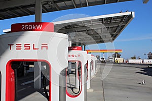 Kettleman City Tesla Supercharger Station